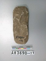 藏品(中型片狀打製石斧)的圖片